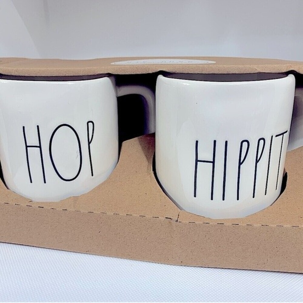 Rae Dunn Hippity &‎ Hop Ceramic Farmhouse Rustic Easter Holiday Mug Set - Picture 2 of 4